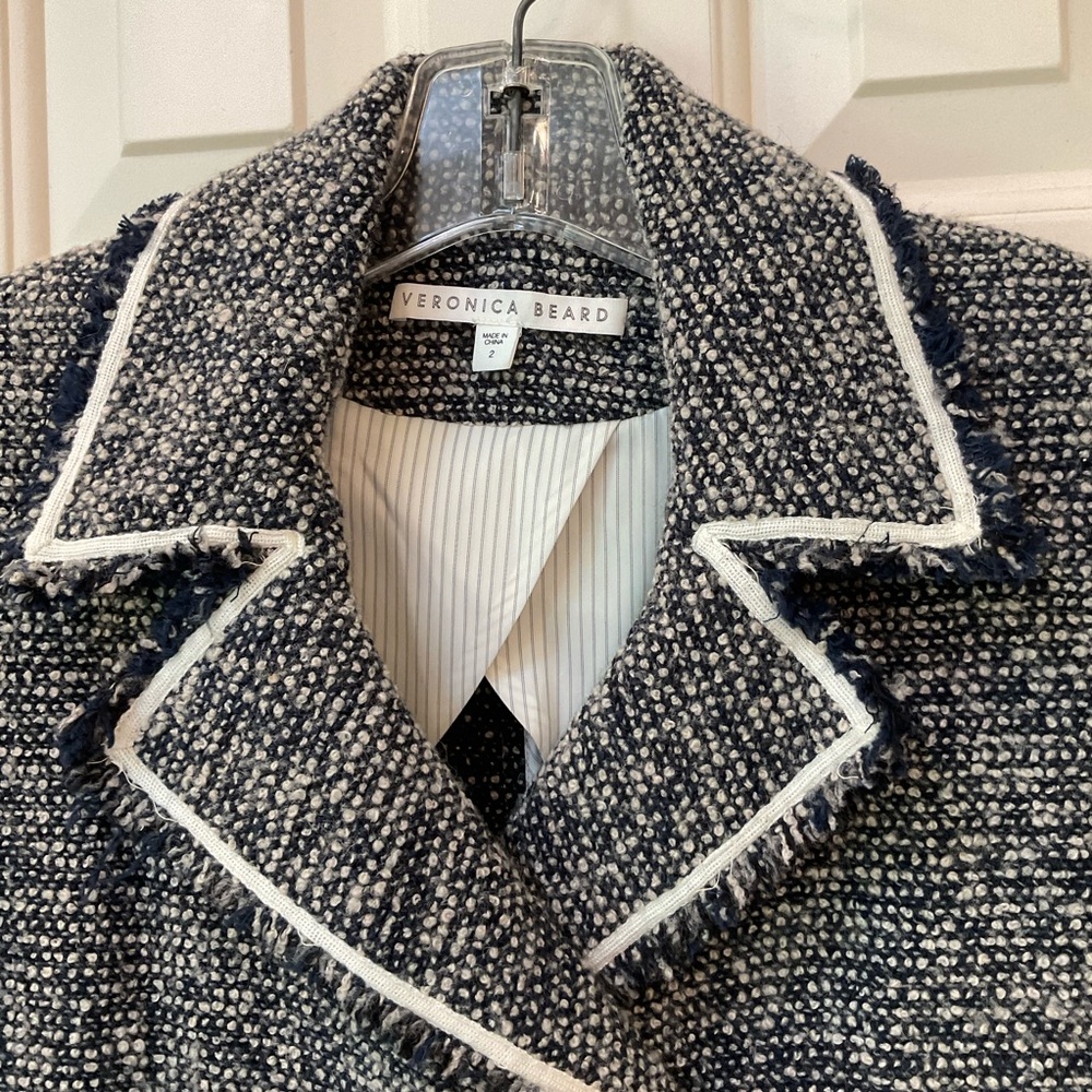 Veronica Beard Tweed Jacket, Black and White, Classic Raw Edges, Sz 2 - Picture 2 of 13
